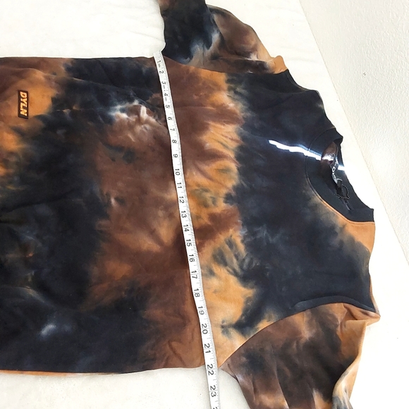By DYLN Mercy Crewneck Tie Dye Sweatshirt - Picture 10 of 11